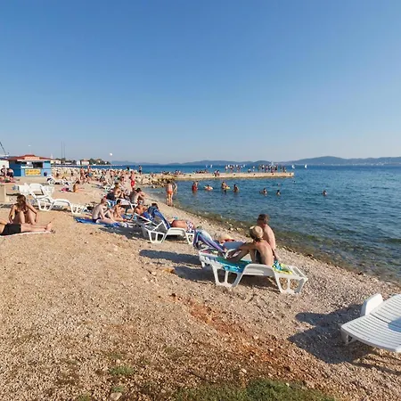 2 Bedroom Lovely Apartment In Zadar 자다르